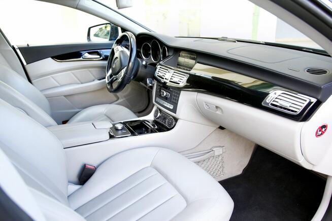 Mercedes CLS 250 BiXenon/Skóry/Led/Pdc/Navi/Stan Super/ Serwisowany/Zarejestr/GWARANCJA