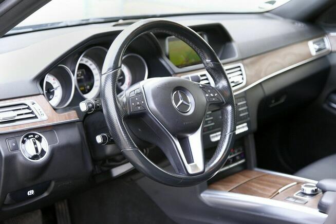 Mercedes E 220 LIFT/Automat T9G/Pakiet AMG/FuLLLed/Półskóry/ Serwis ASO/Bezwyp/GWARAN