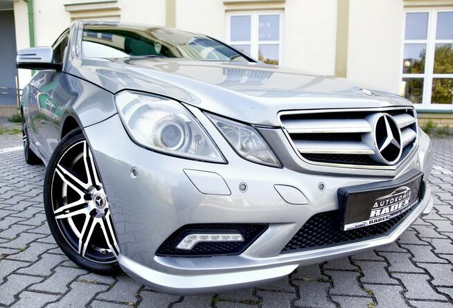 Mercedes E 350 Navi/BiXenon/Skóry/Parktronic/Tempomat/Serwisowany/ Zarejestrowany