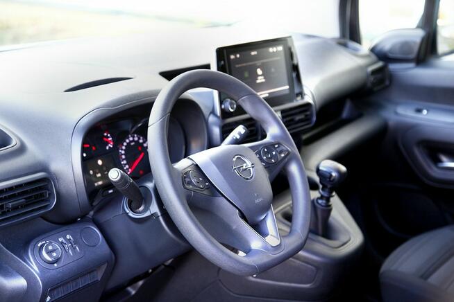 Opel Combo CDTI 100PS/Navi/Klimatronic/Parktronic/Tempomat/ Zarejest/GWARANCJA