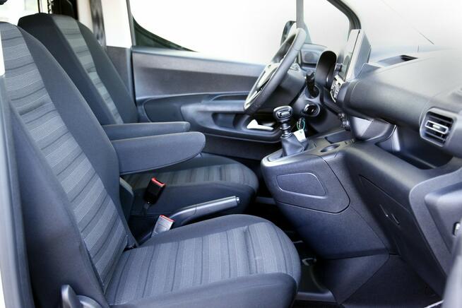 Opel Combo CDTI 100PS/Navi/Klimatronic/Parktronic/Tempomat/ Zarejest/GWARANCJA