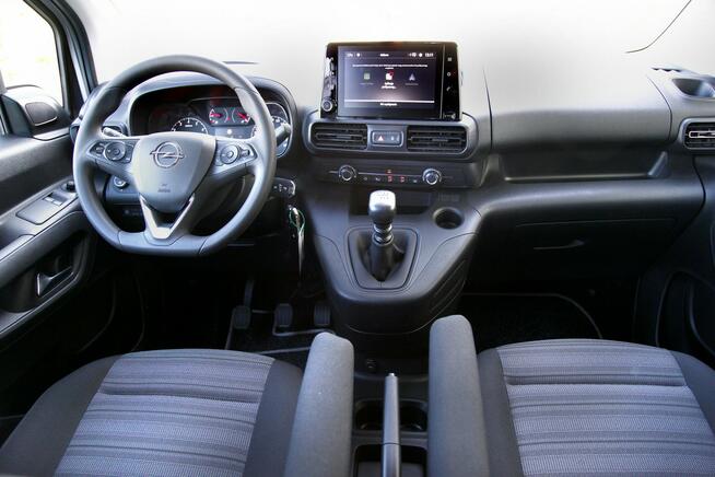 Opel Combo CDTI 100PS/Navi/Klimatronic/Parktronic/Tempomat/ Zarejest/GWARANCJA