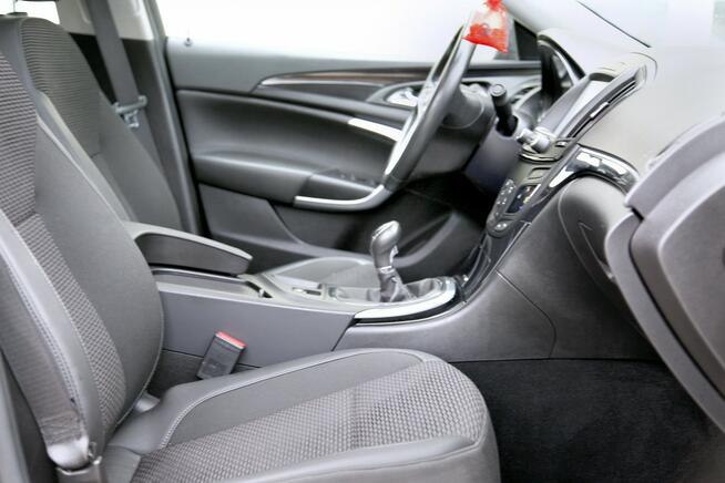 Opel Insignia BiXenon/Navi/6 Biegów/Połskóry/PDC/ Serwisowany/Zarejestr./ GWARANCJA