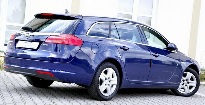 Opel Insignia Navi/BiXenon/6 Biegów/Parktronic/Tempomat/Bluetooth/ Serwis/GWARANCJA