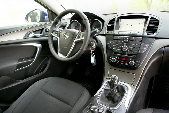 Opel Insignia Navi/BiXenon/6 Biegów/Parktronic/Tempomat/Bluetooth/ Serwis/GWARANCJA