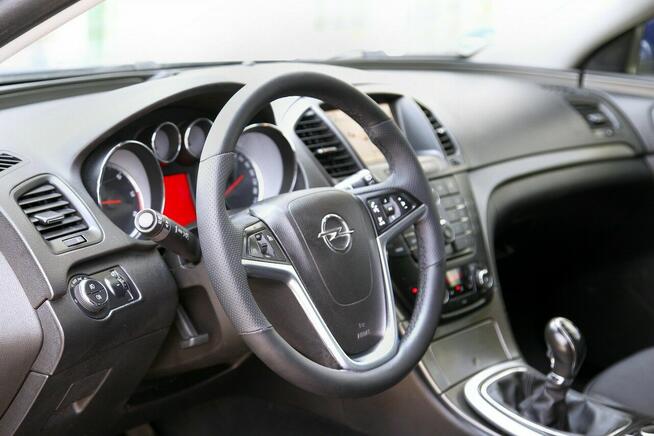 Opel Insignia Navi/BiXenon/6 Biegów/Parktronic/Tempomat/Bluetooth/ Serwis/GWARANCJA