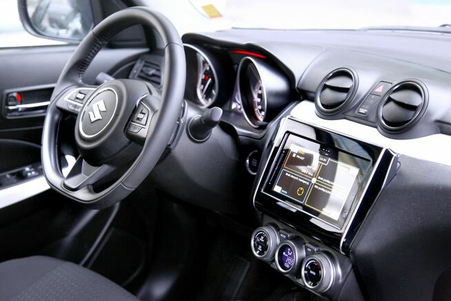 Suzuki Swift AUTOMAT/Android/CarPlay/Klimatronic/ As.Pasa Ruchu/1 Ręka/GWARANCJA
