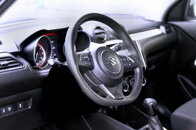 Suzuki Swift AUTOMAT/Android/CarPlay/Klimatronic/ As.Pasa Ruchu/1 Ręka/GWARANCJA