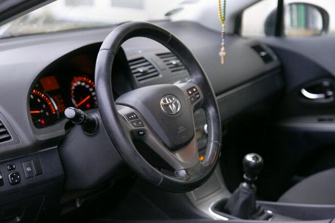 Toyota Avensis 1.8 147KM/Klimatronic/6 Biegów/ Serwisowany/Bezwyp/Zarejest/GWARANCJA