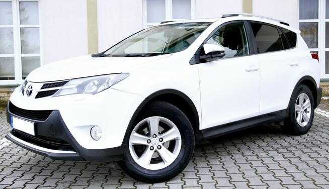 Toyota RAV-4 4X4/AUTOMAT/Navi/Kamera/Skóry/ BiXenon/Parktronic/Tempomat/GWARANCJA