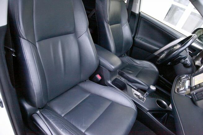 Toyota RAV-4 4X4/AUTOMAT/Navi/Kamera/Skóry/ BiXenon/Parktronic/Tempomat/GWARANCJA