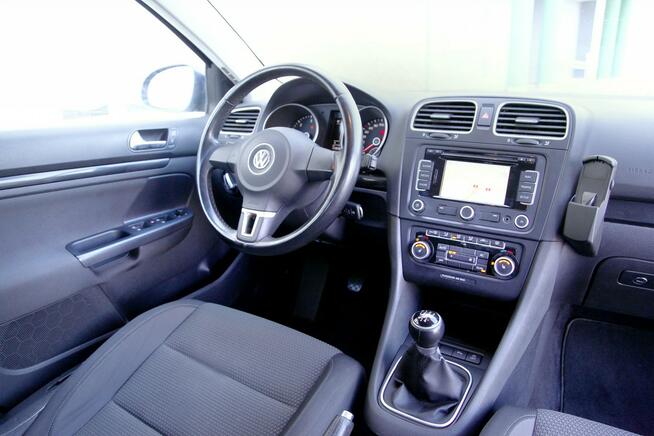 Volkswagen Golf Navi/ Klimatronic/ BiXenon/Led/Parktronic/Serwisowany/Bezwyp/GWARANCJA