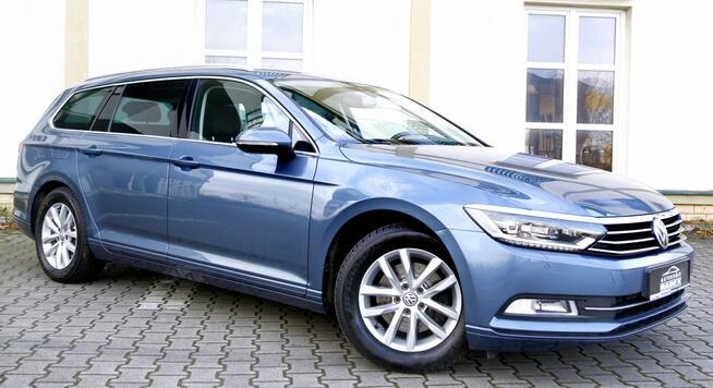 Volkswagen Passat Highline/FuLLLed/Navi/KameraCof/6 Biegów/ Parktronic/SerwisASO/GWARANT