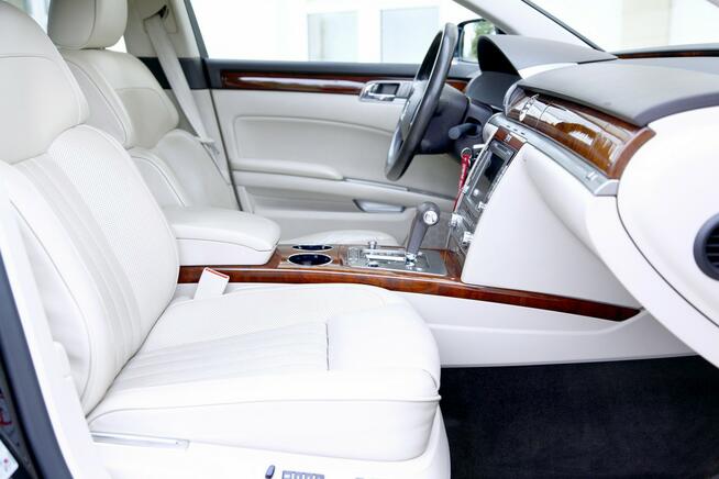 Volkswagen Phaeton 3.0TDI 239KM/FuLLOpcja/ Bezwyp/Serwisowany ASO/Zarejestr/ GWARANCJA