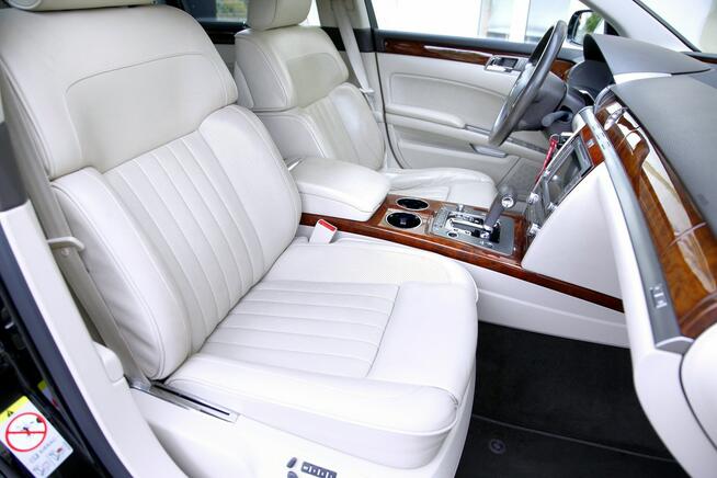 Volkswagen Phaeton 3.0TDI 239KM/FuLLOpcja/ Bezwyp/Serwisowany ASO/Zarejestr/ GWARANCJA