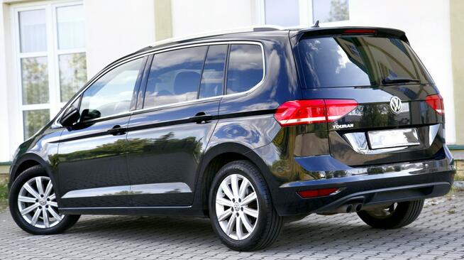 Volkswagen Touran SalonPL/DSG/Bezwyp/1 Ręka/HIGHLINE/7 Foteli/Led/Alcantara/Navi/Kamera