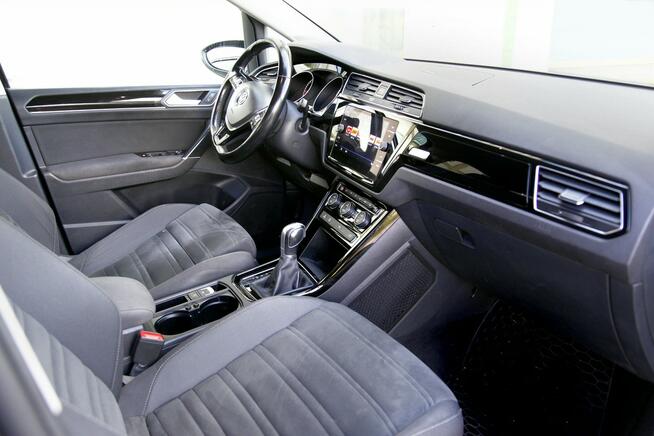 Volkswagen Touran SalonPL/DSG/Bezwyp/1 Ręka/HIGHLINE/7 Foteli/Led/Alcantara/Navi/Kamera
