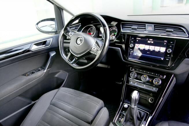 Volkswagen Touran SalonPL/DSG/Bezwyp/1 Ręka/HIGHLINE/7 Foteli/Led/Alcantara/Navi/Kamera