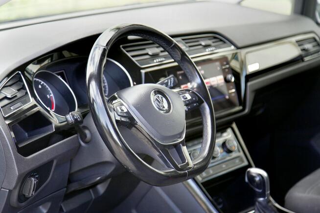 Volkswagen Touran SalonPL/DSG/Bezwyp/1 Ręka/HIGHLINE/7 Foteli/Led/Alcantara/Navi/Kamera