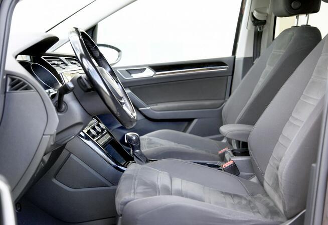 Volkswagen Touran SalonPL/DSG/Bezwyp/1 Ręka/HIGHLINE/7 Foteli/Led/Alcantara/Navi/Kamera