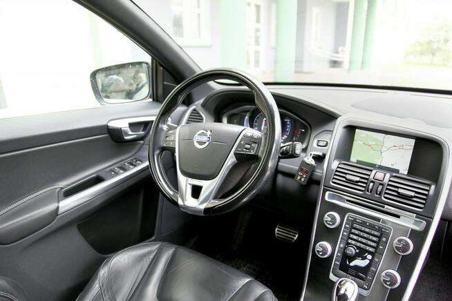 Volvo XC 60 RDESIGN/Navi/Kamera/Panorama/Skóry/ HarmanKardon/Serwis/GWARANCJA