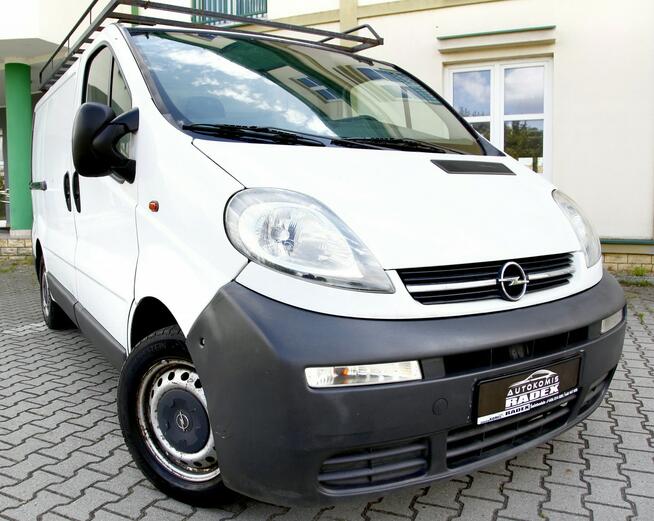 Opel Vivaro 1.9CDTI 101KM/Klimatyzacja/6 Biegów/ Navi Parrot/ Serwisowany/