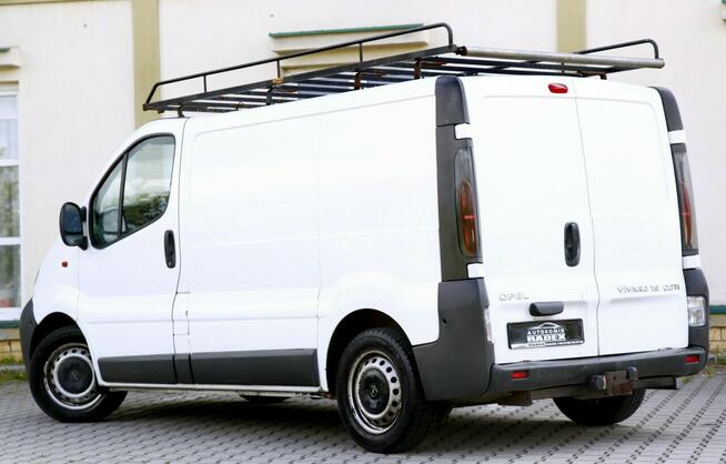 Opel Vivaro 1.9CDTI 101KM/Klimatyzacja/6 Biegów/ Navi Parrot/ Serwisowany/