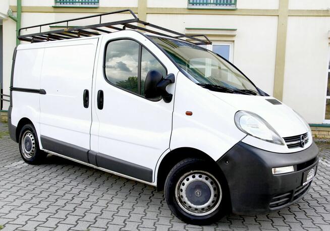 Opel Vivaro 1.9CDTI 101KM/Klimatyzacja/6 Biegów/ Navi Parrot/ Serwisowany/