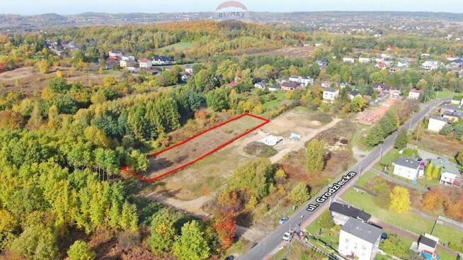 Malownicza działka budowlana w otoczeniu lasu