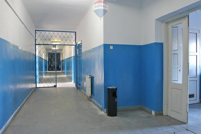 Budynek magazynowy z częścią biurową na wynajem