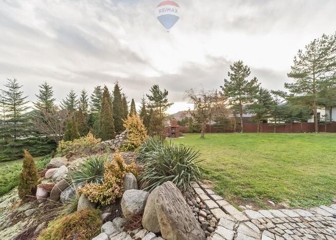 Dom w świetnej lokalizacji JAWORZE