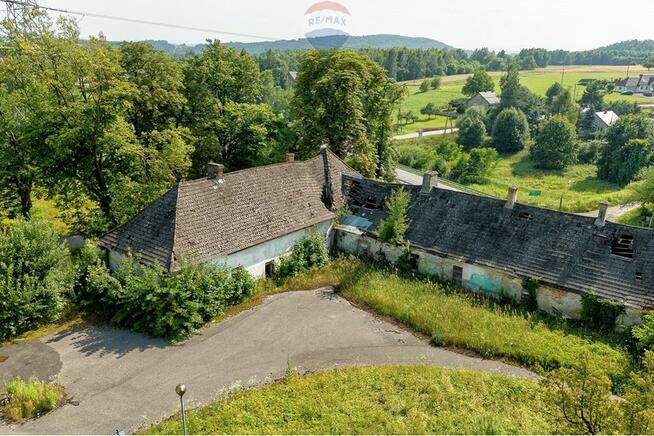Zespół pałacowo-folwarczny rodziny Szembeków!