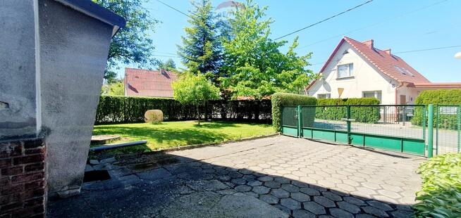 Budynek mieszkalny z częścią usługową