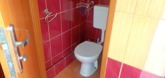 Budynek mieszkalny z częścią usługową