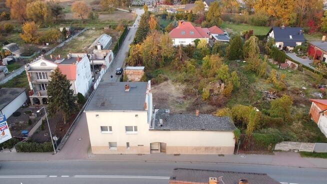 Dom przy głównej ul. Skorogoszczy z dużą działką