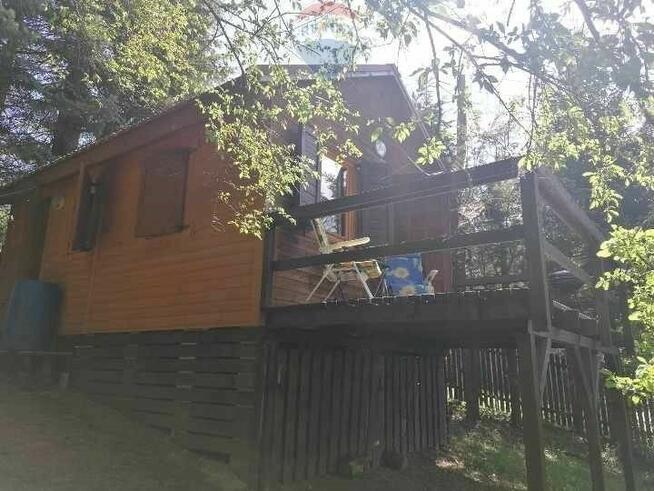 Domek letniskowy na działce budowlanej