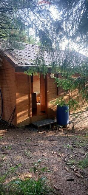 Domek letniskowy na działce budowlanej