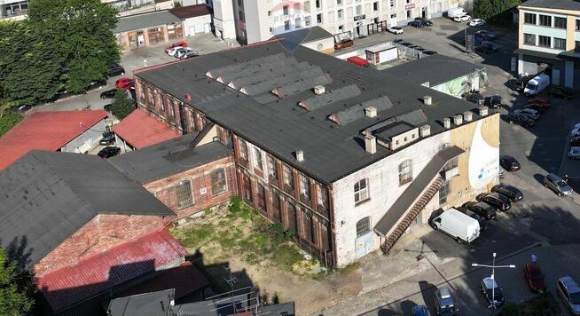 Centrum, bezpłatny parking, do remontu