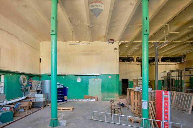 Centrum, bezpłatny parking, do remontu