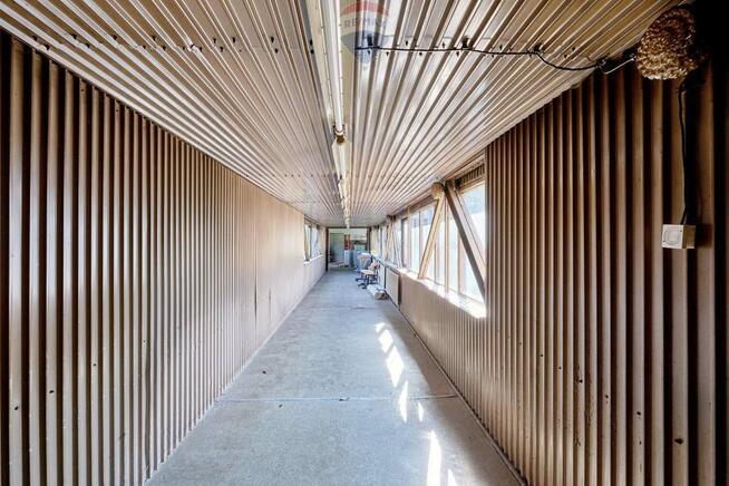 Szybka sprzedaż – budynki komercyjne