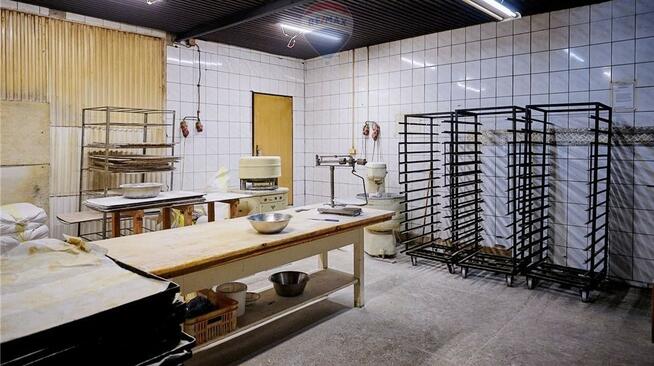 Cicha produkcja, usługi, handel