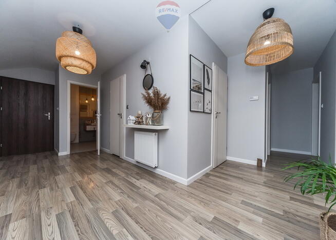 Niezależne mieszkanie w domu dwurodzinnym