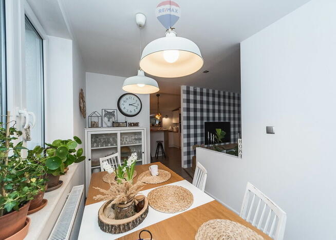 Niezależne mieszkanie w domu dwurodzinnym