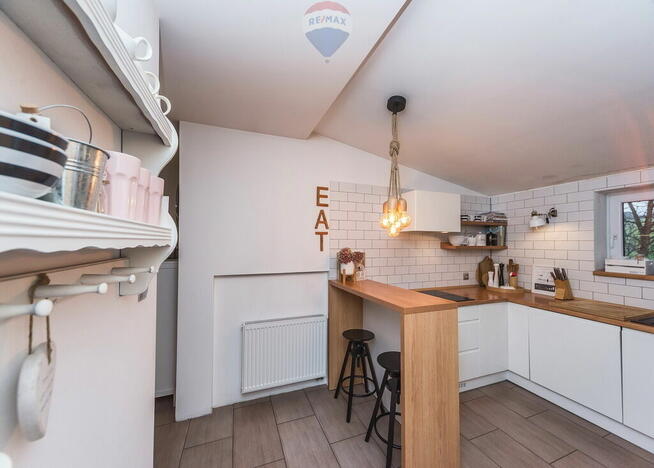 Niezależne mieszkanie w domu dwurodzinnym