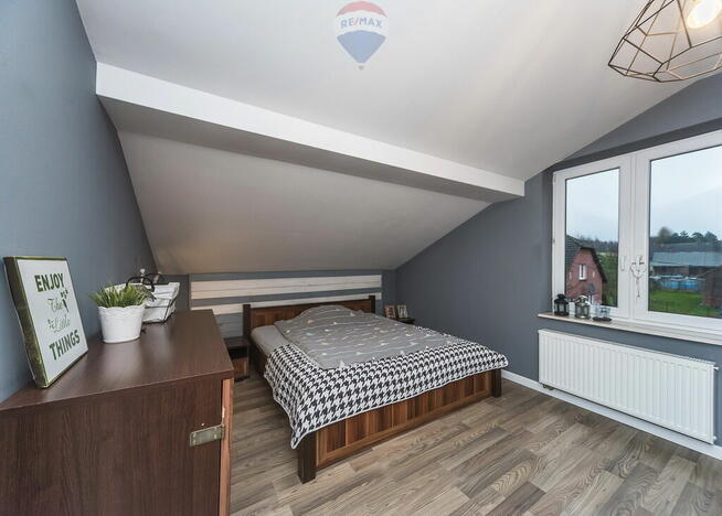 Niezależne mieszkanie w domu dwurodzinnym