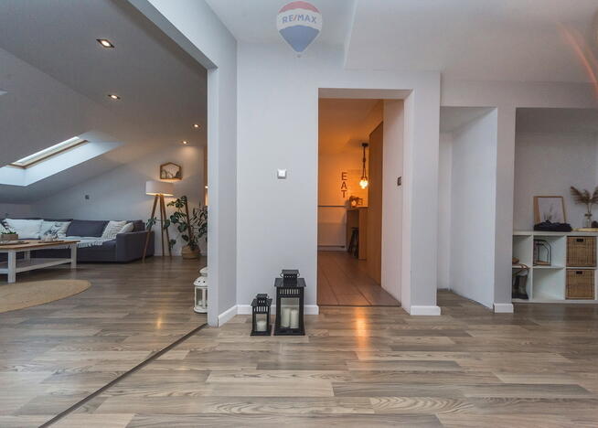 Niezależne mieszkanie w domu dwurodzinnym