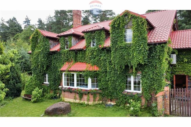 Zajazd z salą weselną i restauracją