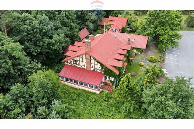 Zajazd z salą weselną i restauracją