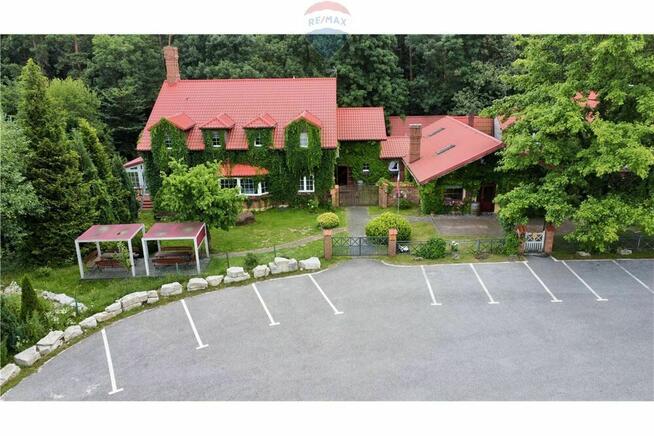 Zajazd z salą weselną i restauracją