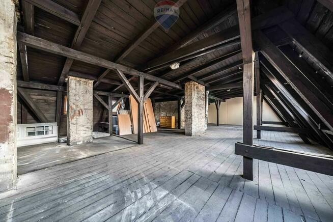 Obszerne klimatyczne poddasze strych Jeżyce